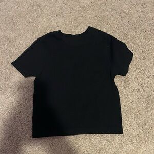 Black target cropped shirt